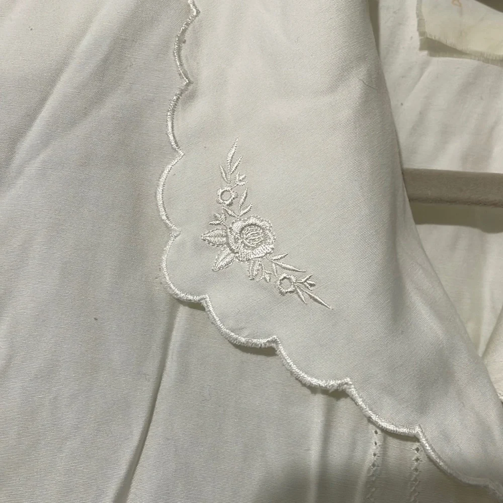 Vintage Jantzen White Button-Up Blouse - Picture 3 of 5